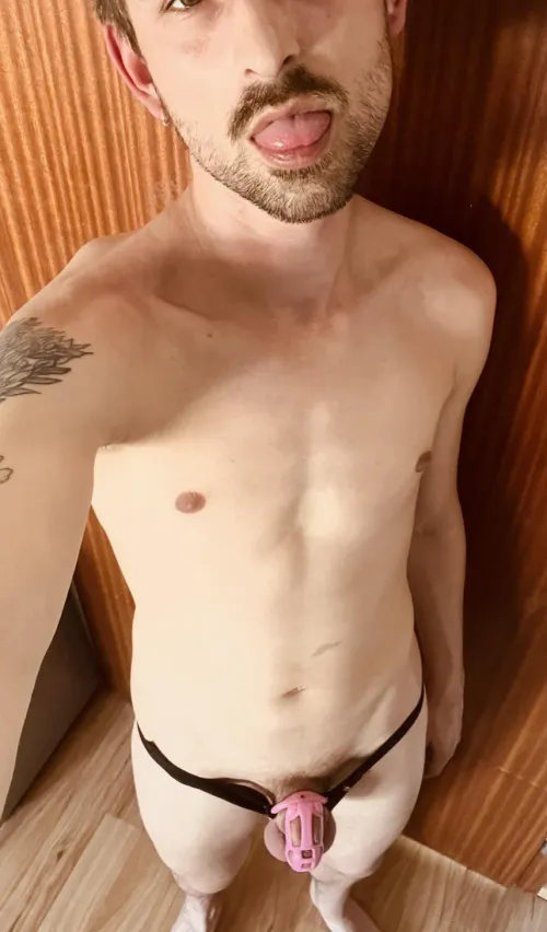 Ready to start the new day as a little sub boy :) by guesswhoisgay