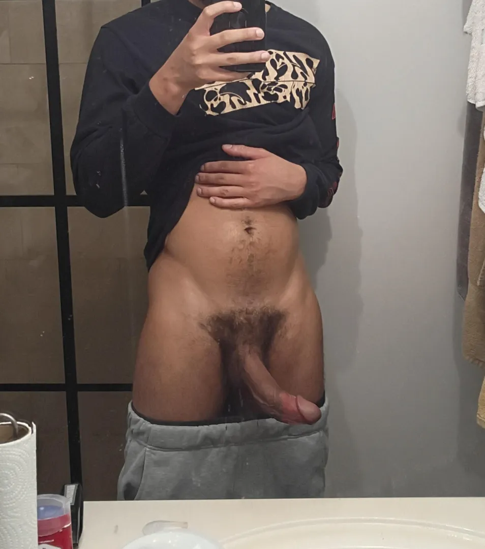 Real Deal 8 incher posted by Impressive_Ice8012