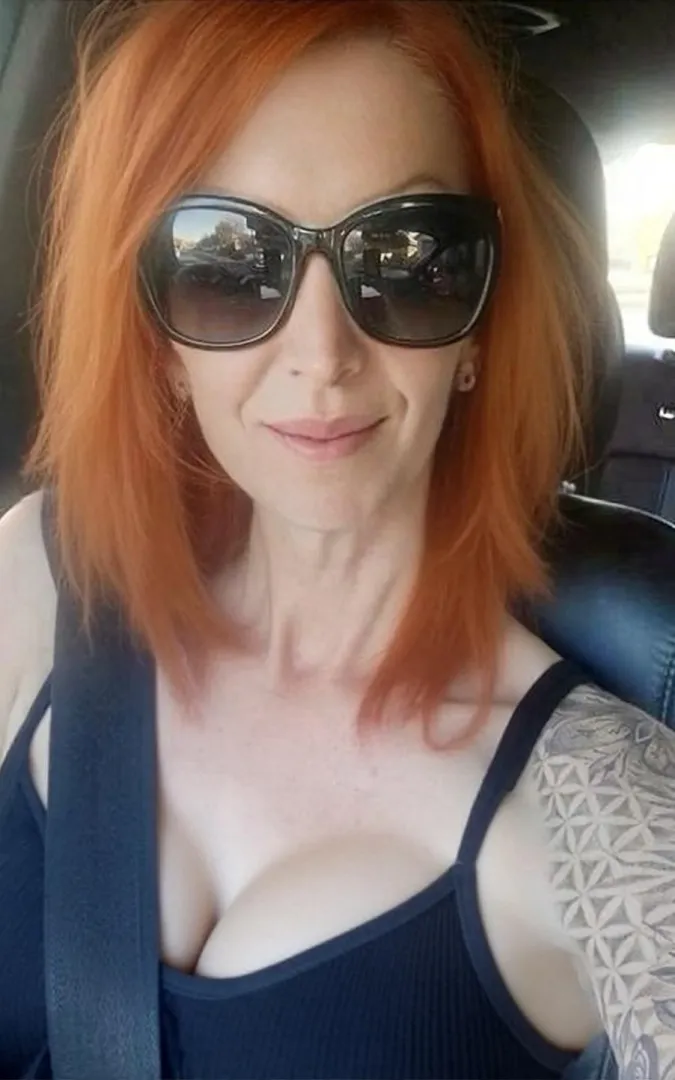 Recently divorced mom posted by Practical-Mirror-735