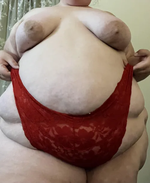 Red is my favorite color ❤️ [Selling] $20 plus $5 per day of wear  CashApp or PayPal only! USA ONLY! DM for extra add ons  by SweetSouthernPeach30