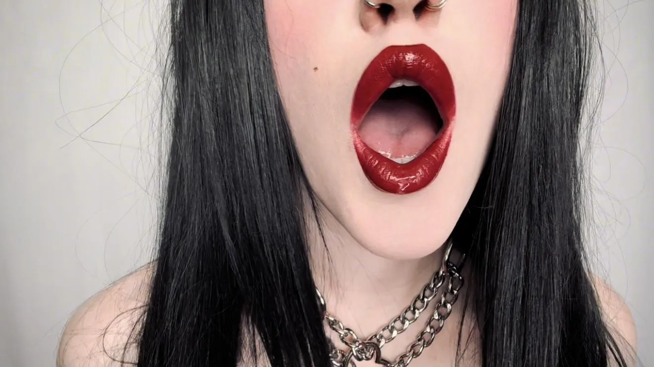 red this time  posted by pois0nberry