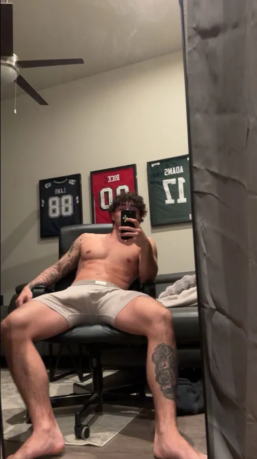 Relaxed but still packing heat posted by thejordank1ng