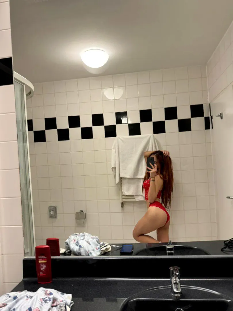 Relaxing after my yoga☺️ posted by HaikuGlow