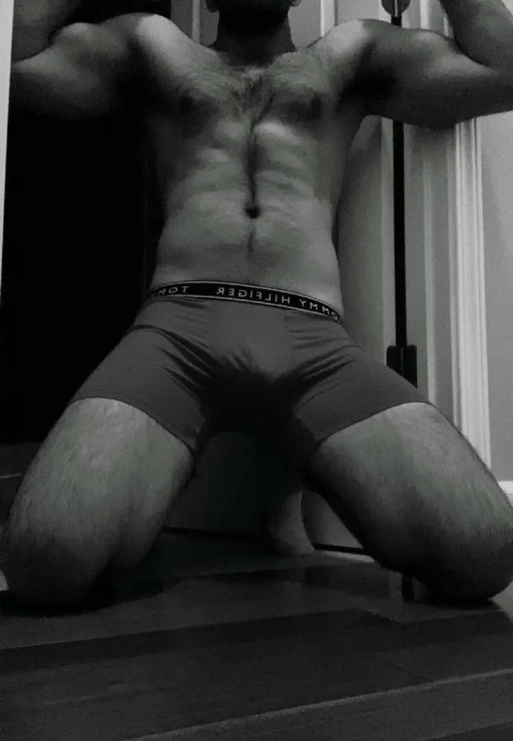 Remind me… how long am I staying on my knees? posted by thegoodgymboy