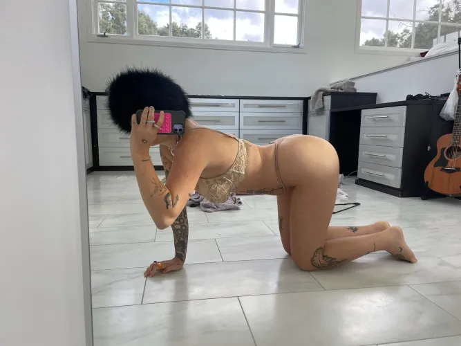 revealing my favourite position by WavyRaine69