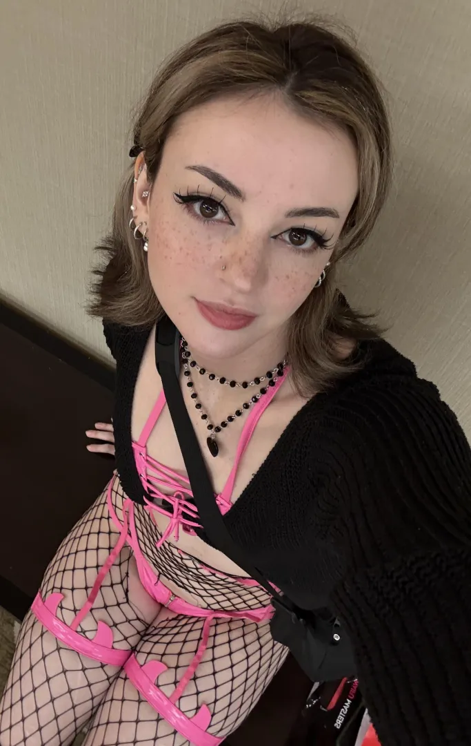 RIP TO MY MAIN REDDIT ACCOUNT BUT I AM BACK  posted by XxSourestNoodlesxX