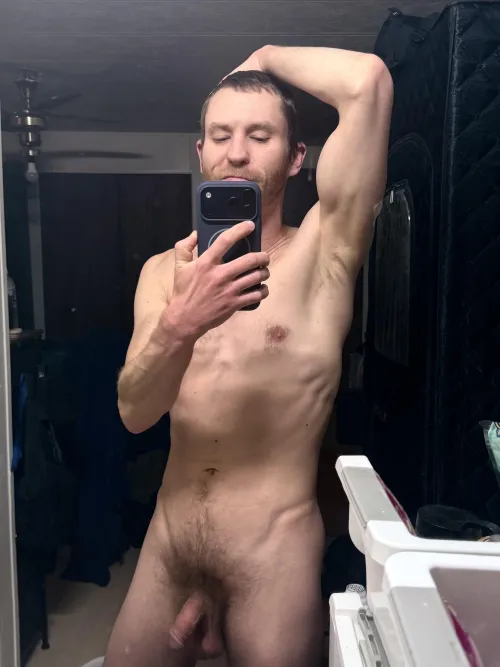 Ripe pits for anyone who wants a sniff by thomasj5683