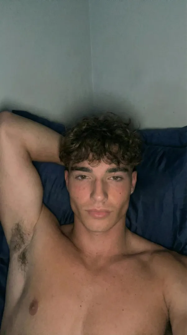 Ripe twunk pits need sniffed posted by cascampeon