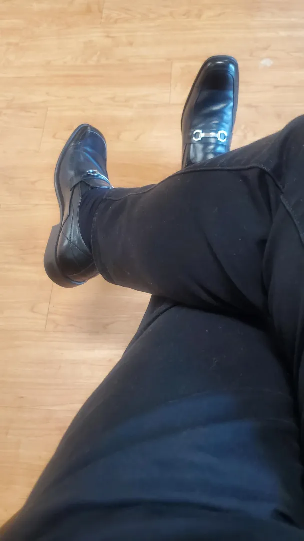 Rockin' my Steve Madden loafers posted by MattTheFaggiest