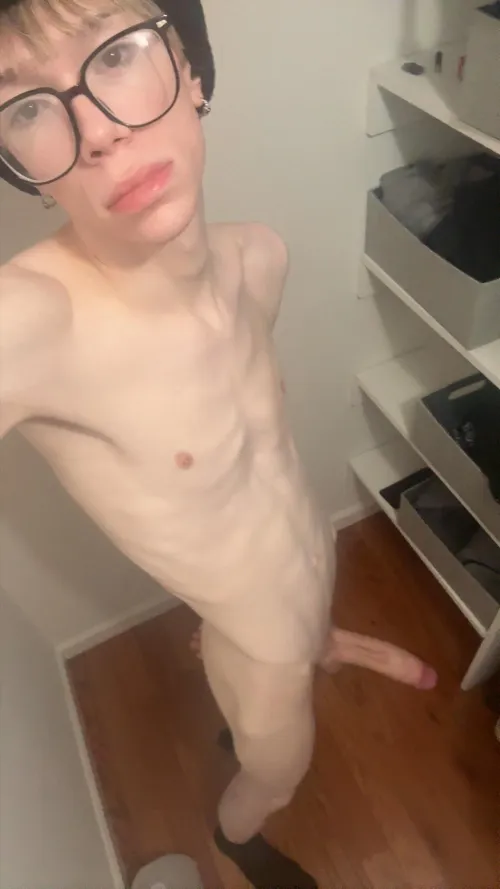 Roses are red, violets are blue, let me pound you this valentines, and then unload in you?  by ripnectarinecheap