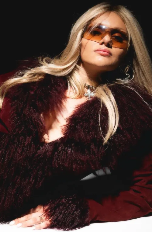 Roxanne Kwant by Formal_Athlete7737