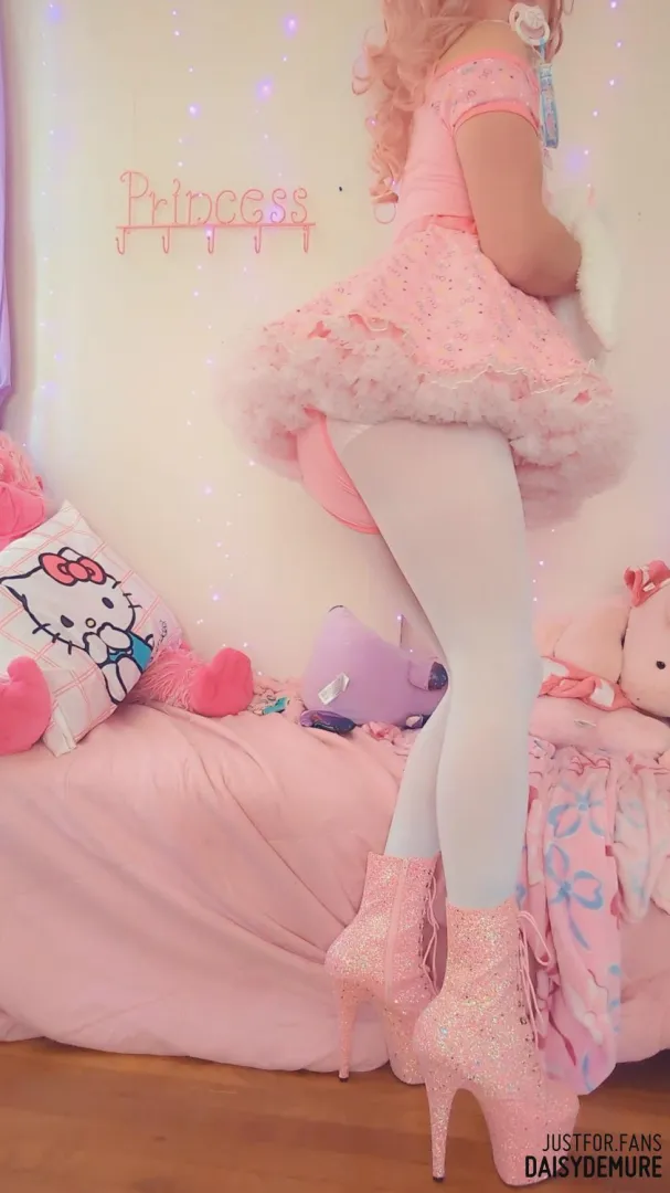 Royal stinker posted by PansyPlaything