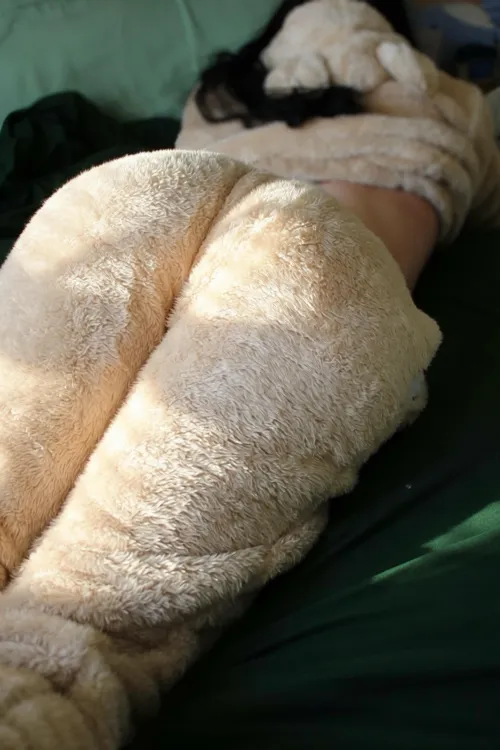 Rub me down ~ by YoMamaisGreat