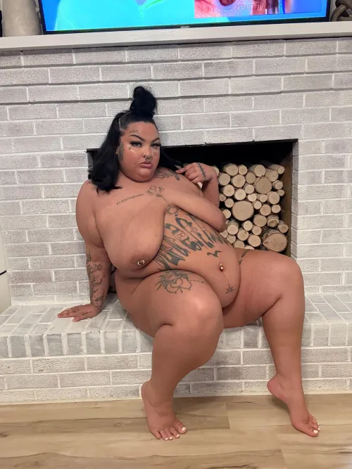 Rub my big belly by hadespaynes