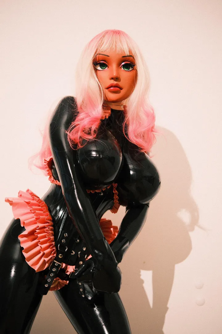 Rubber Kugurumi mask posted by Separate-Mulberry-95