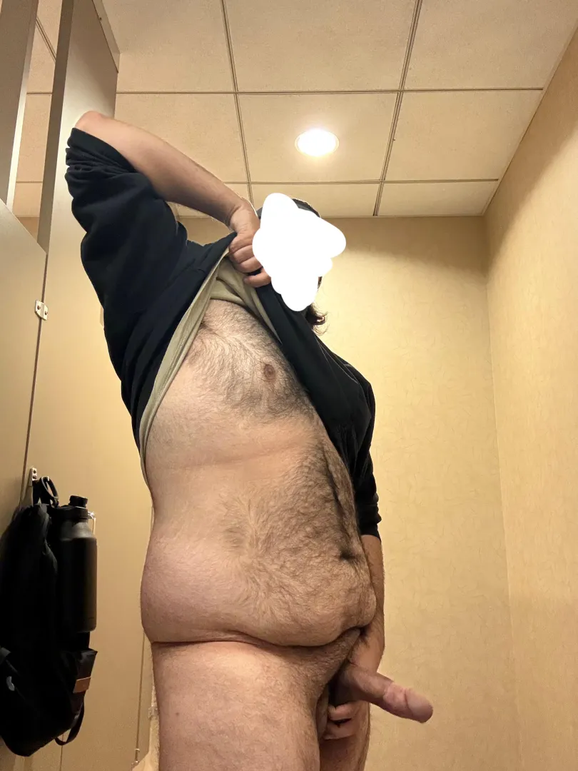 Rubbing one out before work, anyone want to help? posted by Responsible_Mud_8064