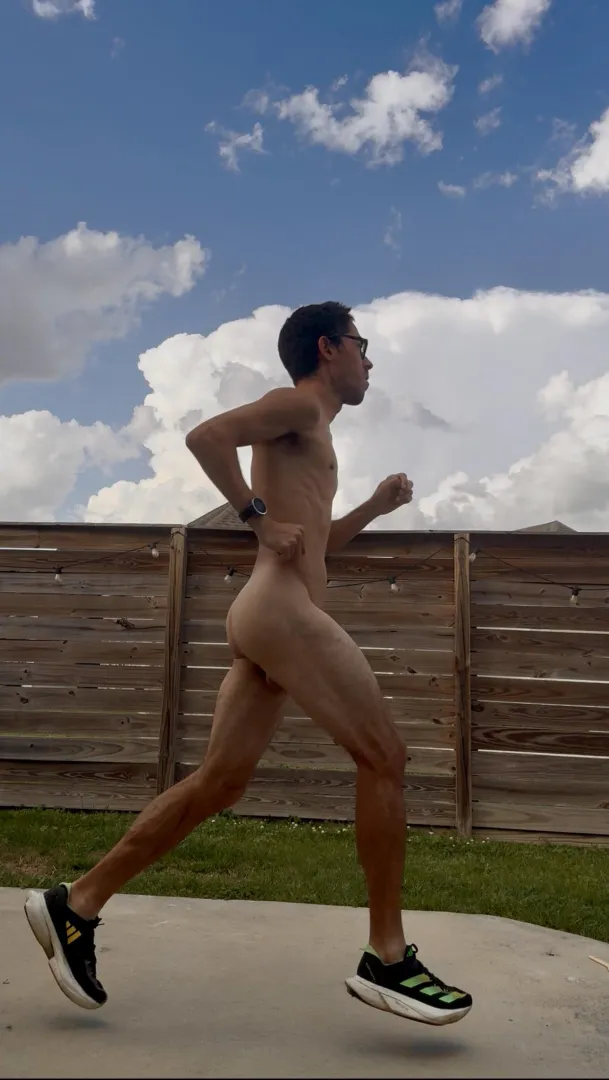 Running can make you fly! posted by tigernamedtony1222