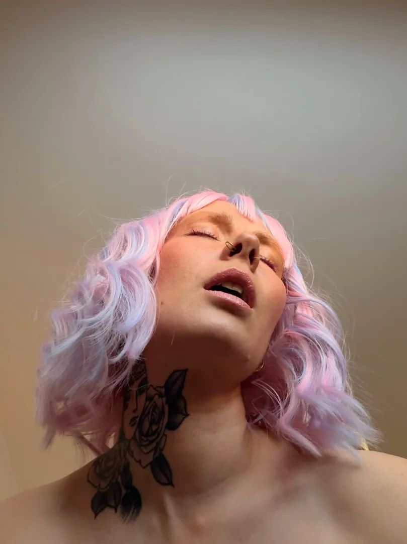 Saanks ratsastaa sulla?  posted by AvahSparrovv