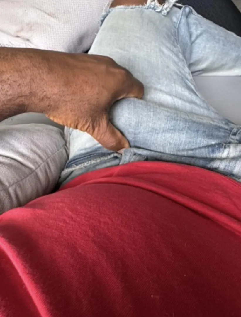 <Sacramento> 39 M “It’s not the length of the road; it’s the width of the journey. posted by Aquarius00_7