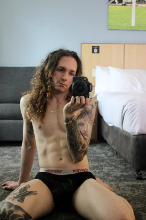 Safe to say I enjoy being on the floor by callitzucchin1