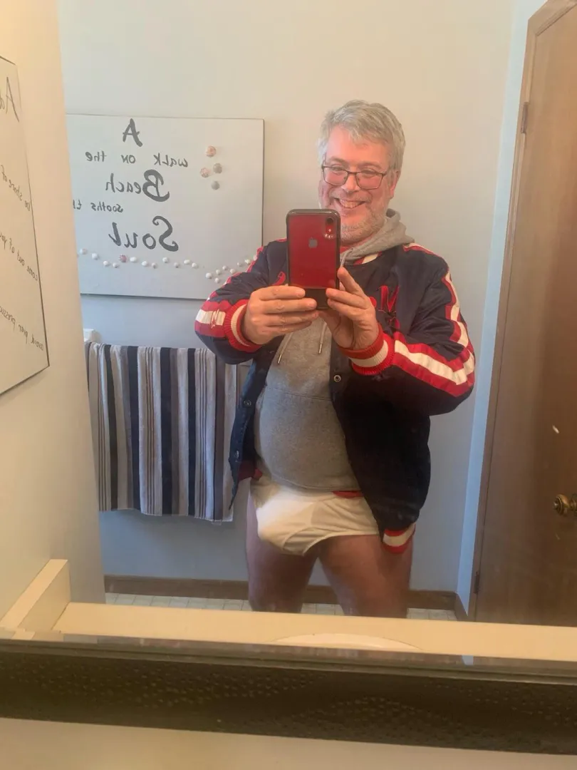 Satin jacket and briefs posted by Musclecarlover42