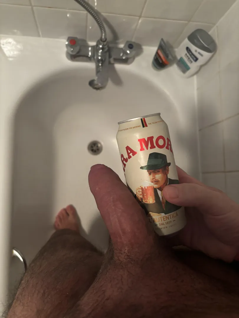 Saturday afternoon shower beer posted by Shoddy-Artichoke723