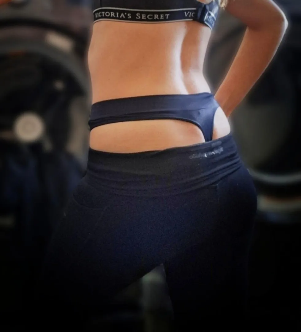 Saturday morning whaletail posted by BigslittleSecret