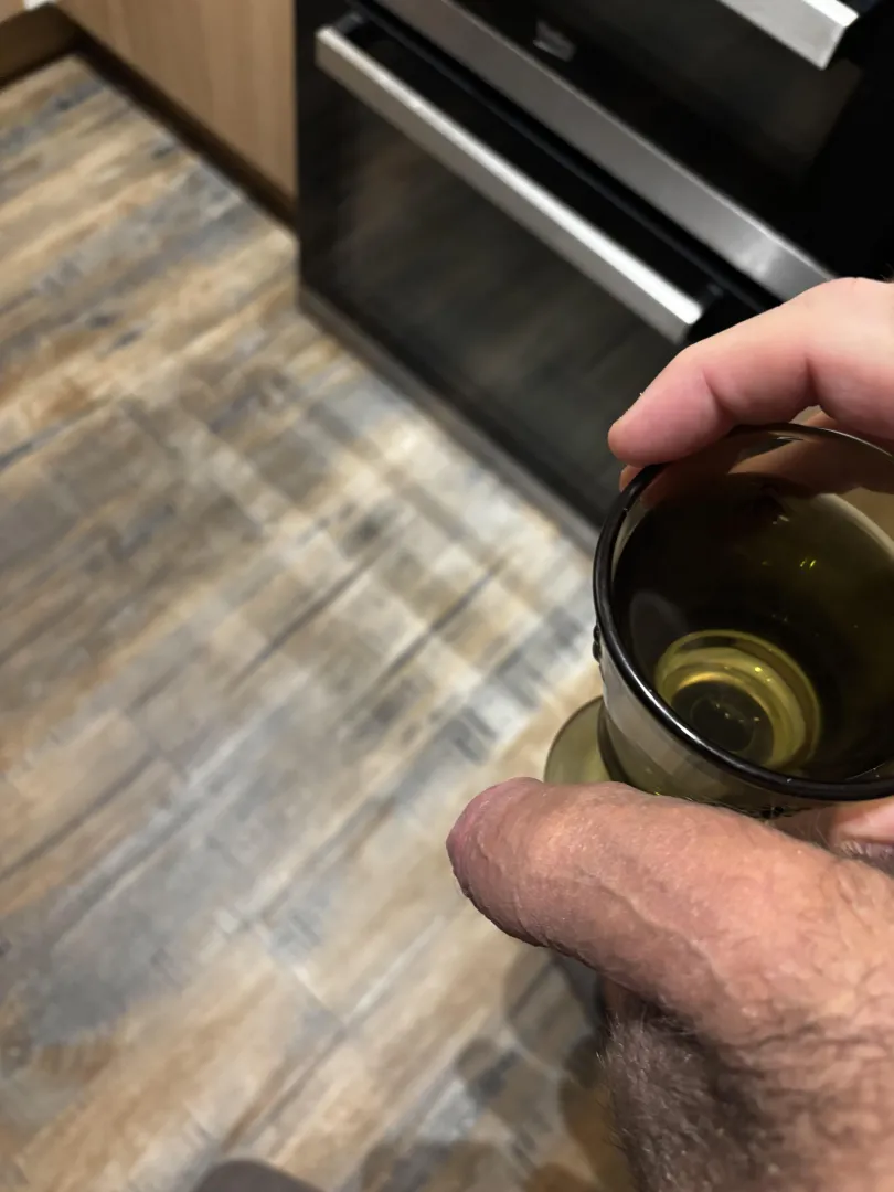 Saturday night wine posted by Shoddy-Artichoke723