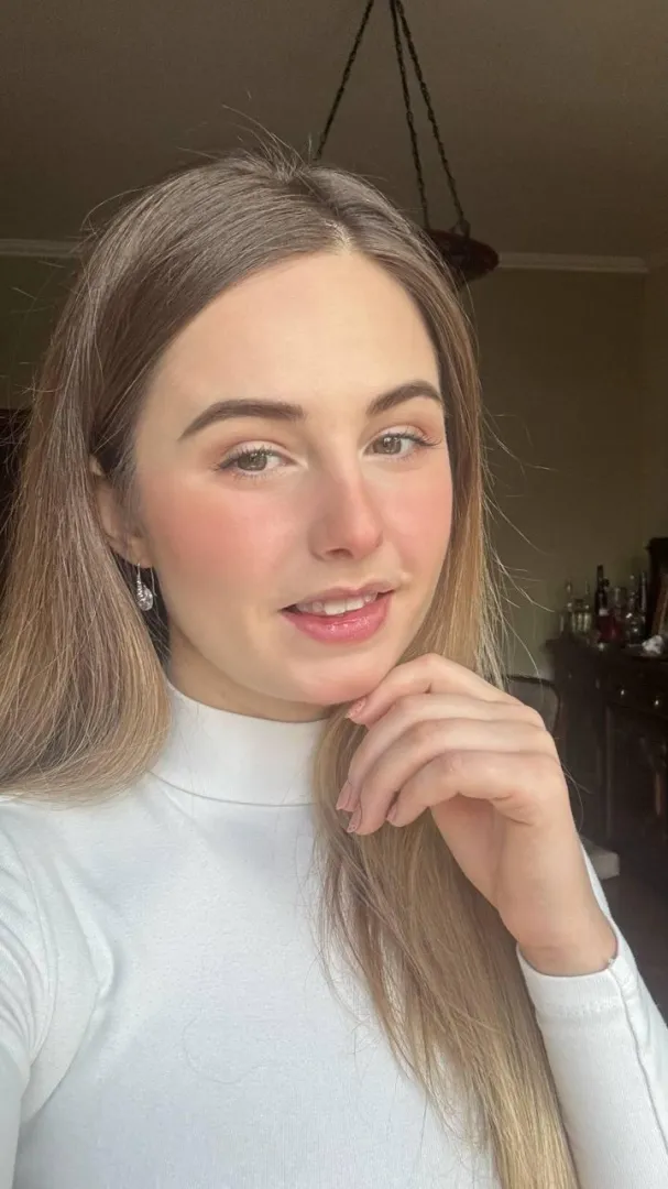 Saturday smile ;) posted by _VixenBerry