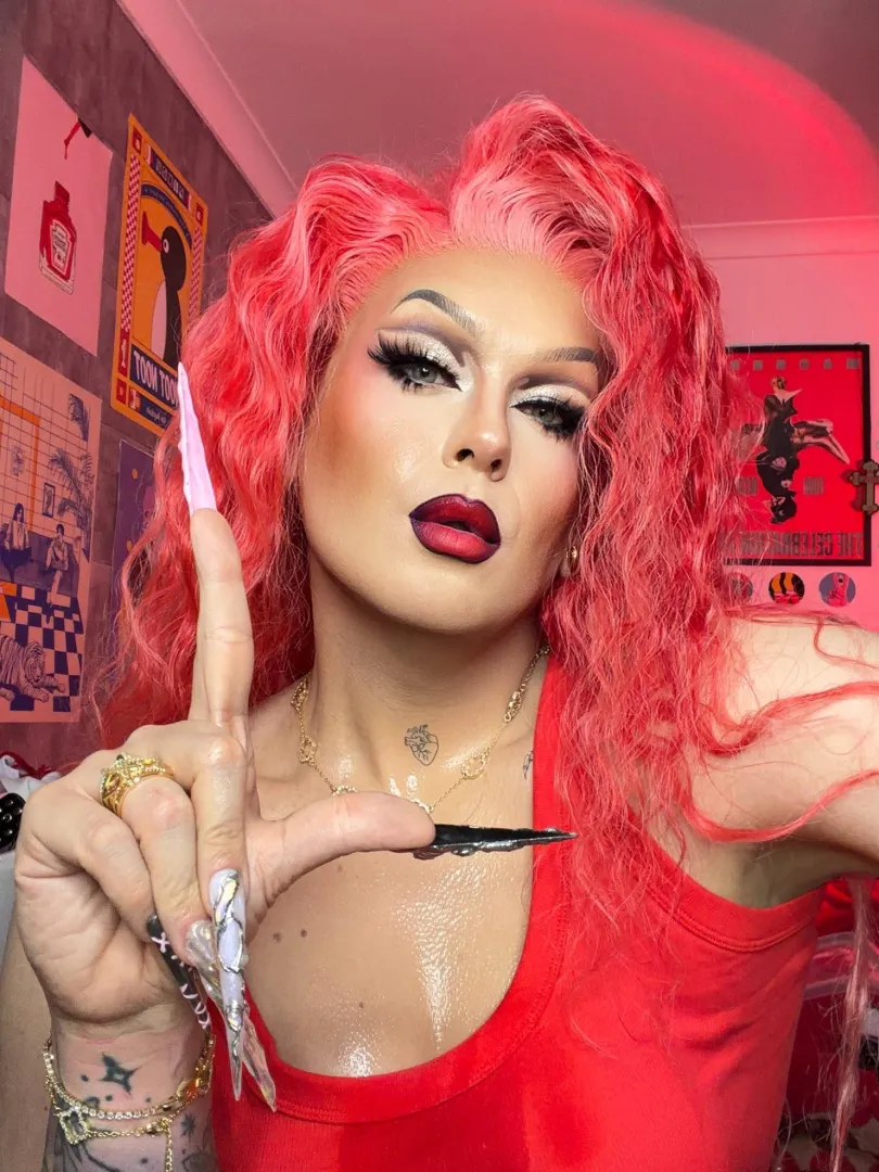 Say after me “I’m such a loser, Goddess Sintra!” ‍♂️ Good. Now Tribute! posted by goddess_sintra