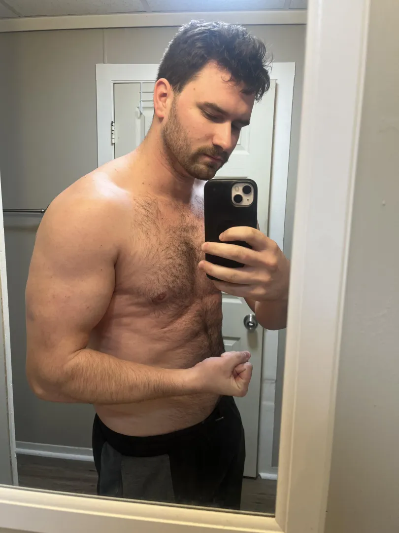 Say hi :) [27] posted by BlakeyBear4