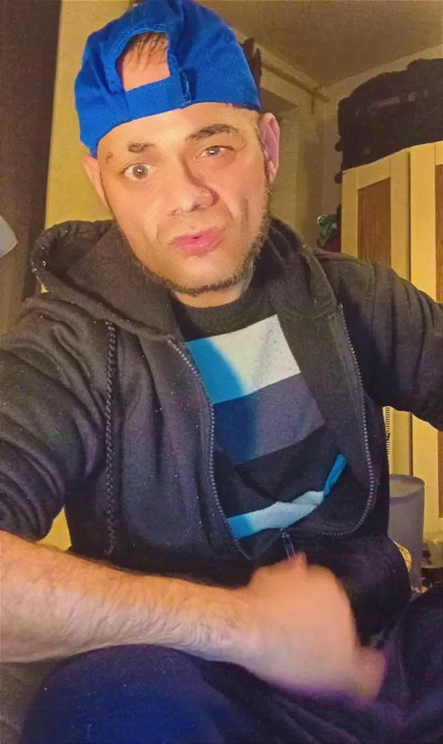 Scally chav soumis En jogging survêtement doudoune sweatshirt adore là pipe voir plus posted by No-Molasses-2627