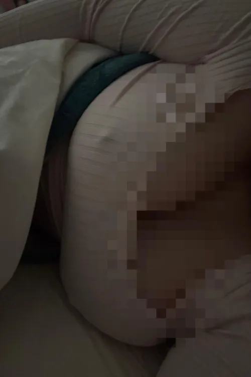 Scrolling on Reddit and gooning for free? What a loser. Thank this brat accordingly by Every_Flamingo7868