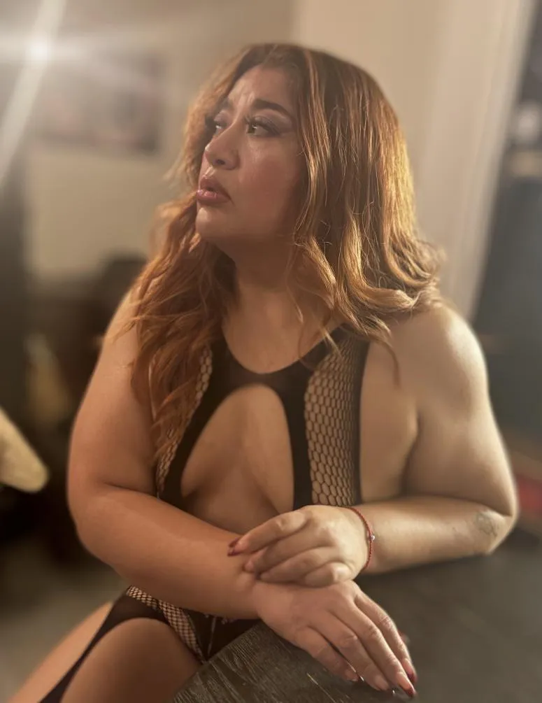 SD. I’m Yukari, a hotwife sensualist and I’ll be visiting Feb 18-22. posted by YukariAZ