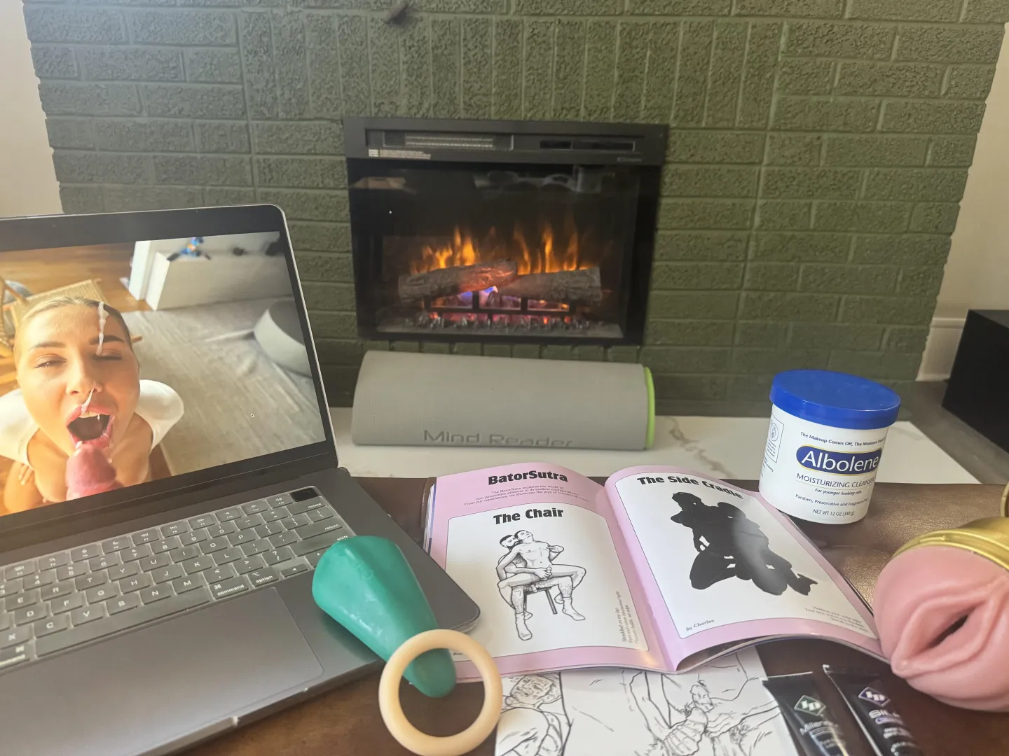 Searching a discreet bro that wants to experience being edged. Many positions to choose from — sofa/table/chair (see more ℹ️ below) #GrossePointe posted by AmsterdamXXL