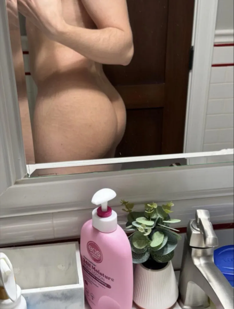 Searcy- Anyone wanna fuck me? posted by Gullible-Try-8623