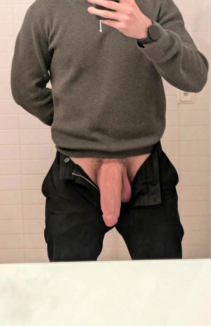 Second biggest in the friend group  posted by Tasty-Hospital-7817