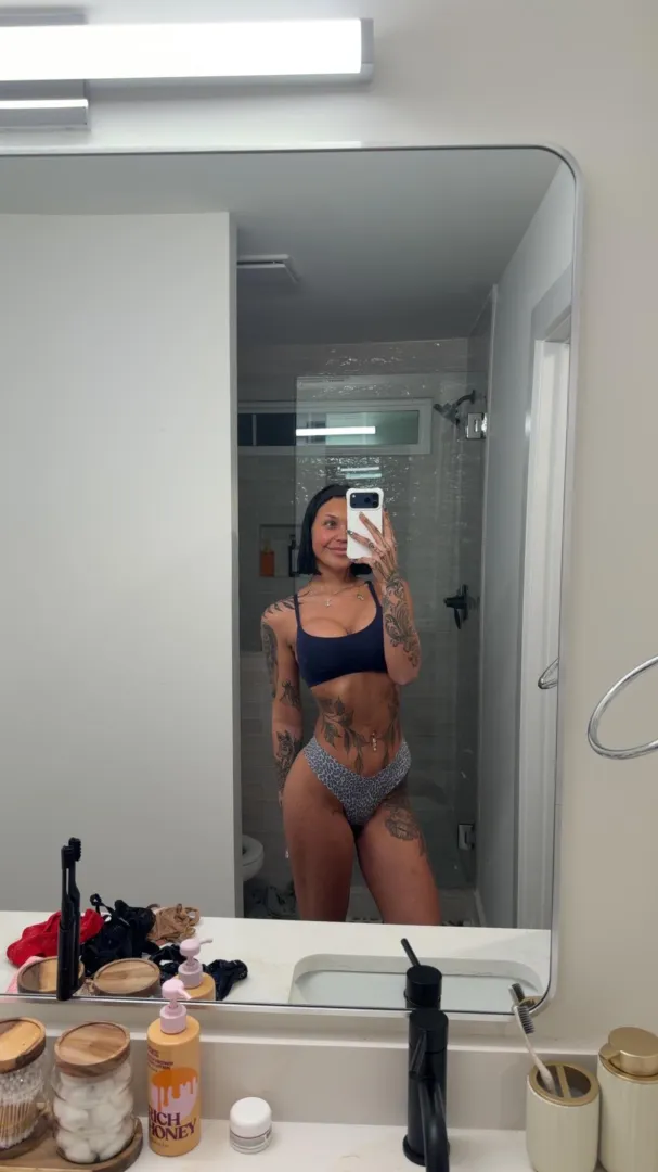 See anything you like posted by ctsvchickk