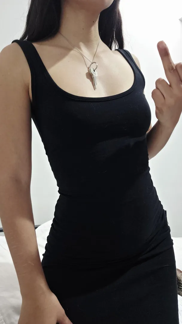 See this, that little smile when I flip you off, that’s the moment you realize I don’t respect you and somehow you like it more. posted by Thesultrybrat