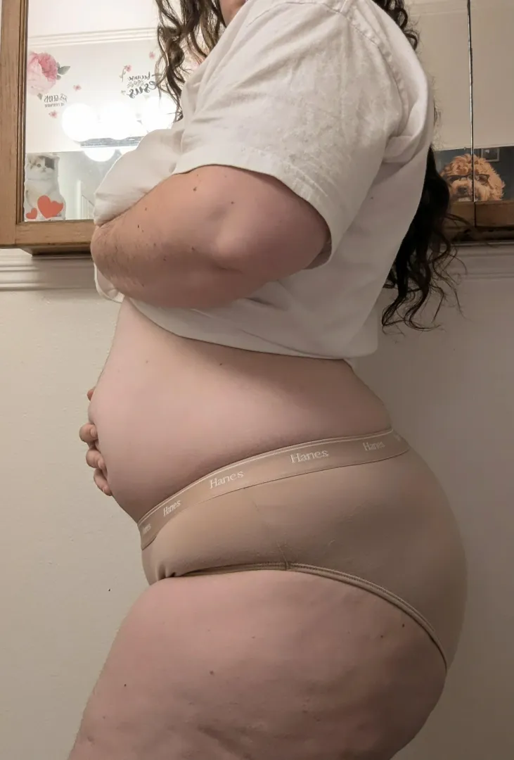 Self conscious, but developing an odd kink for myself in this state  posted by UrLilObsession