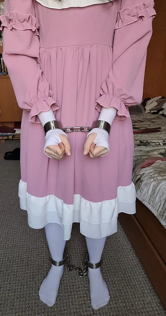 Selfbondage - steel shackles on arms and legs posted by Effective_Draw6392