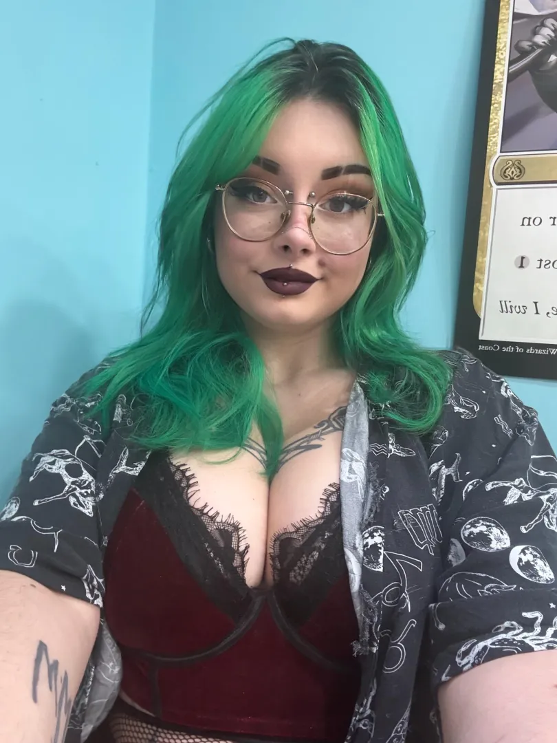 Selfie because I felt pretty posted by pastelxwh0re