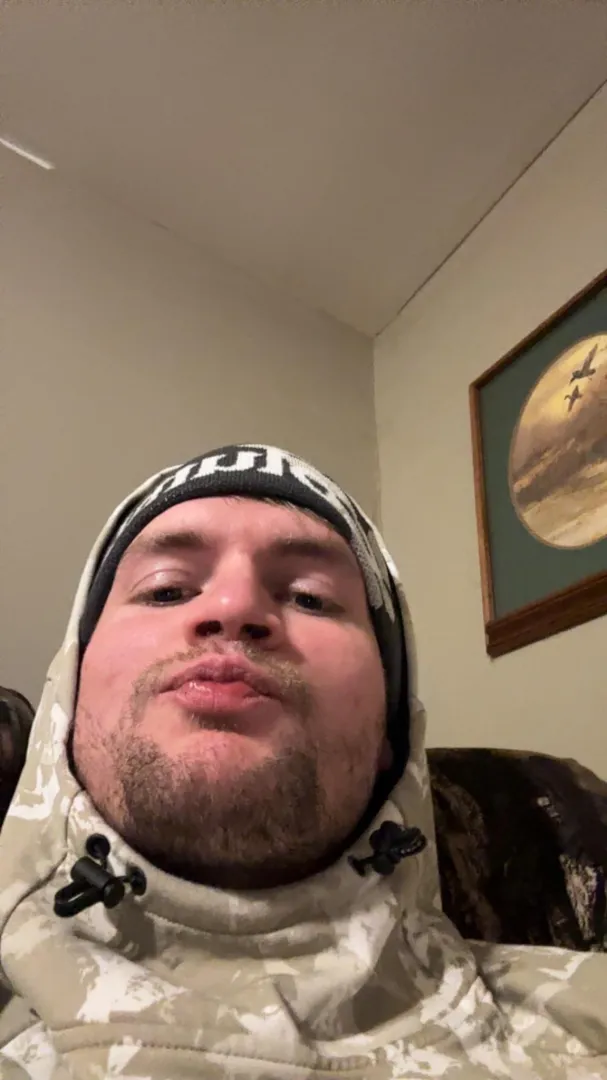 Selfie posted by PlayboiKetchup