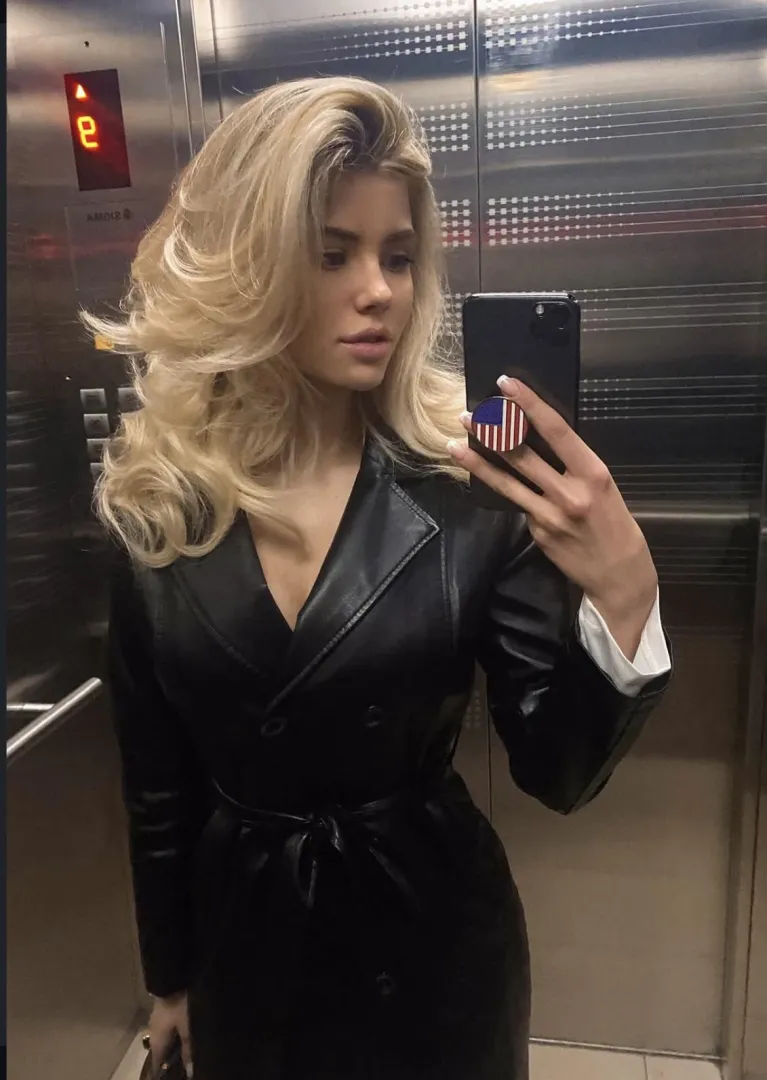 Selfie posted by Baptiste0444