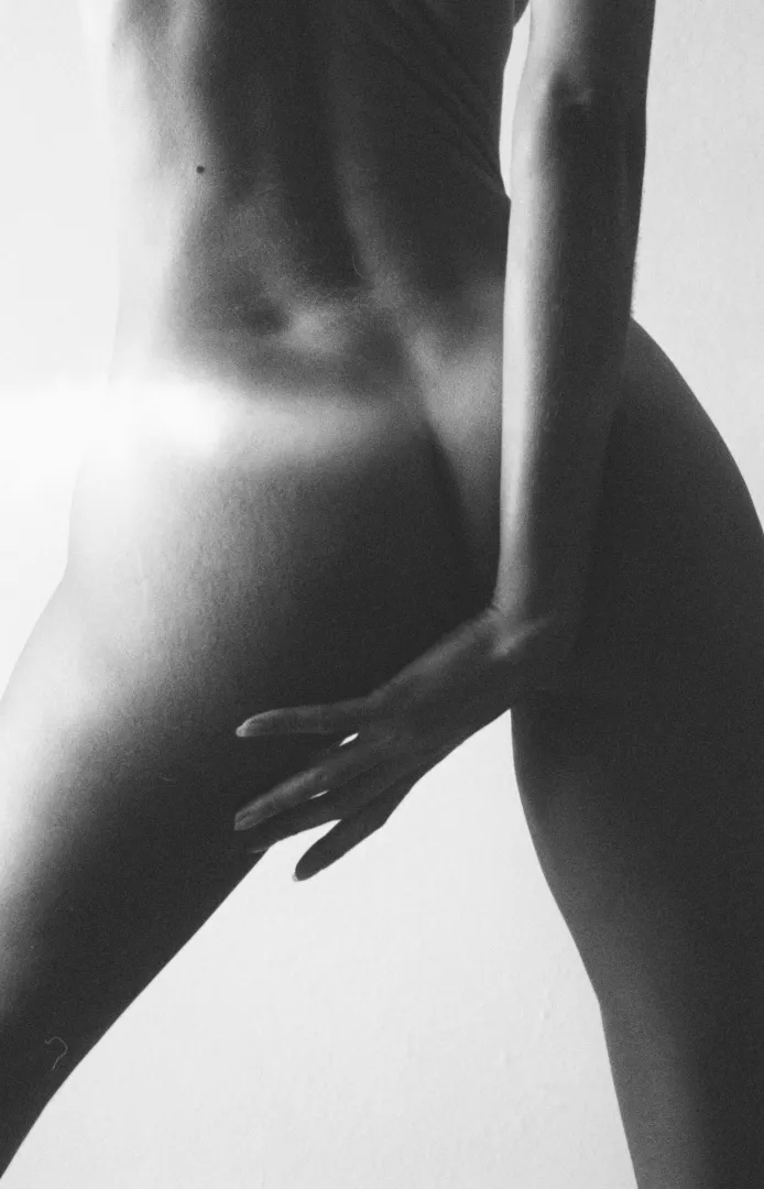 Selfportrait, Canonae1, ilfordfilm posted by Linartica