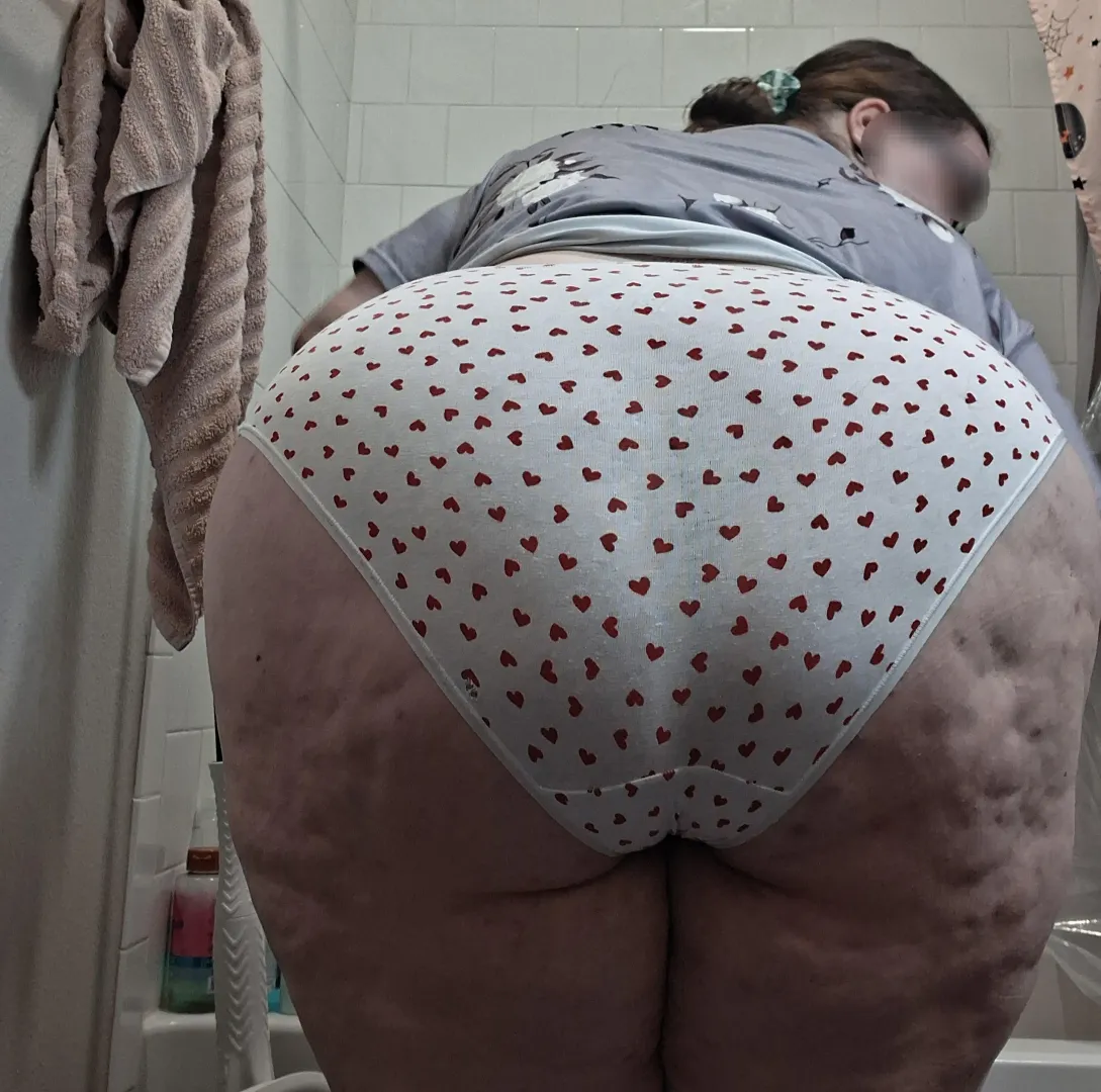 [selling] book your wear for a pair of my discharge soaked and sweaty scented panties  it gets warm here in the south and I do a lot of walking! [fullback][thong] DM or SC to purchase  posted by EffortMost884