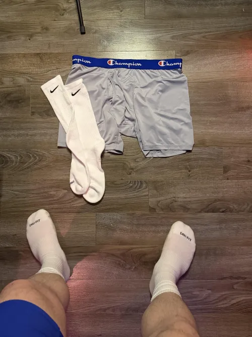 [selling] [can-usa] [60$] bundle Champion underwear and Nike socks. Contact me for customization option. by Movkkk