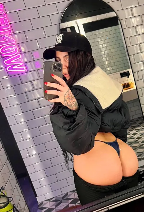 Selling] Cum and have some fun with me today  Send me a message if you want me to empty your balls  I'm available right now [Cam] [Sext] by LovelyIntensity