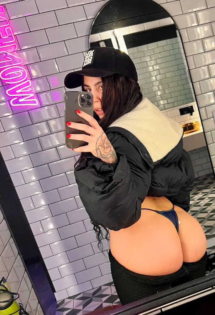 Selling] Cum and have some fun with me today  Send me a message if you want me to empty your balls  I'm available right now [Cam] [Sext] posted by LovelyIntensity