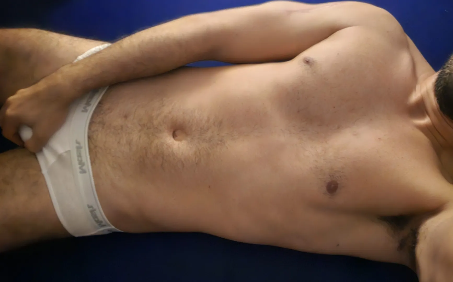 selling uncensored version + video on telegram posted by sixeme